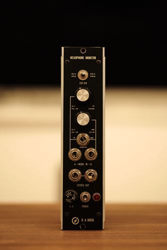 Moog-Headphone Monitor R.A. Module